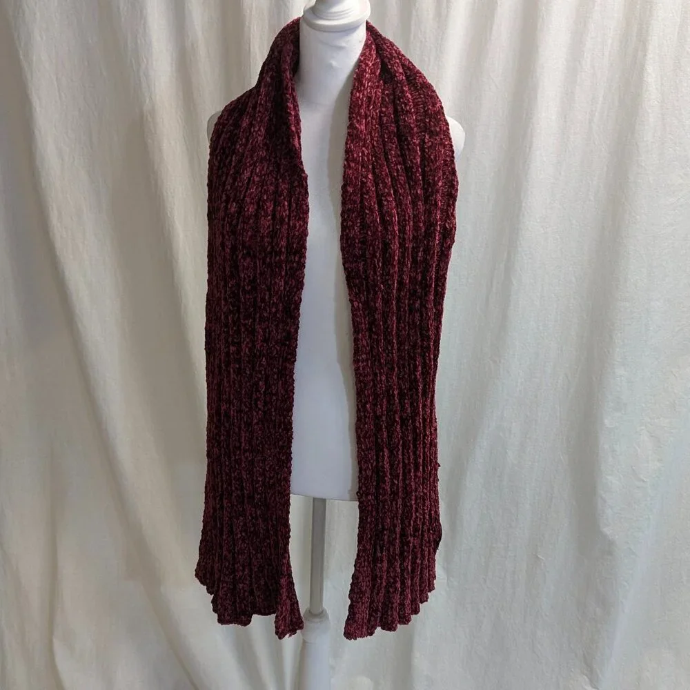 C.C Exclusives Heathered Wine Chenille Scarf